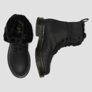 DR. MARTENS 1460 Kolbert Boot FULLY FUR LINED BLACK LEATHER 11 US  (TB19)